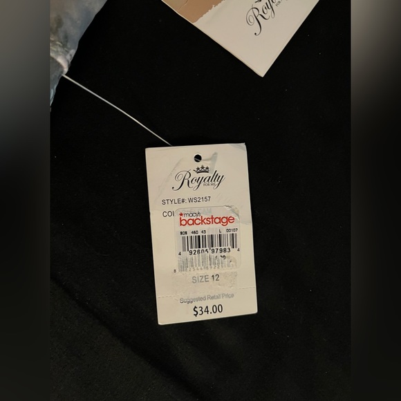 Women’s Royalty For Me Mid Rise NWT camouflage floral shorts in size 12 - Picture 3 of 12